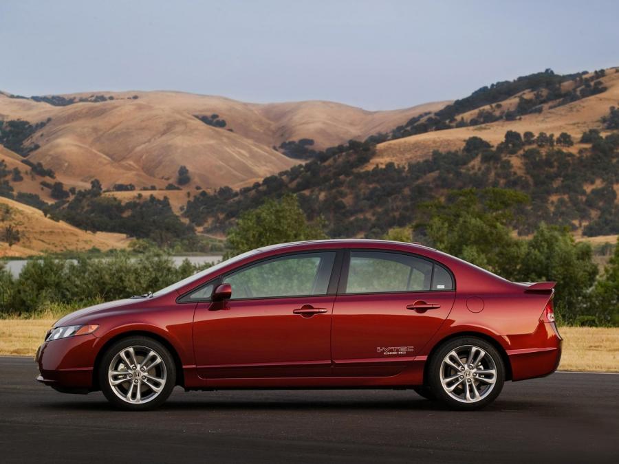  Honda Civic Si Sedan 2008 года  (фото 25 из 38)